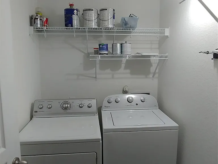 112 Rush Hvn #A/B — Photo 14