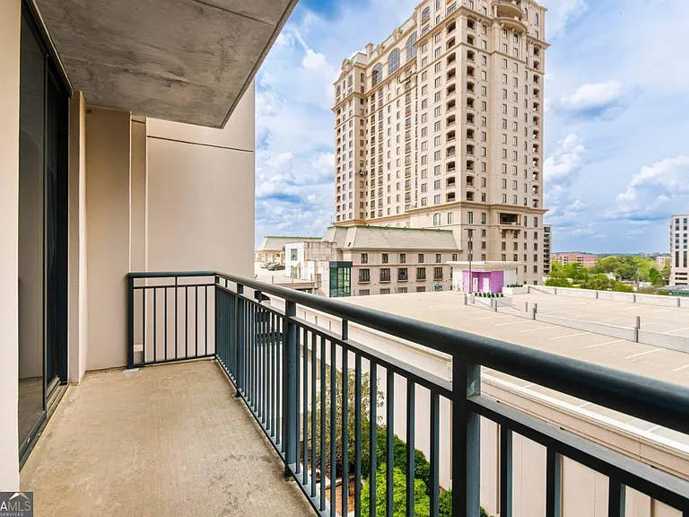 3040 Peachtree Rd NW #613 — Photo 19