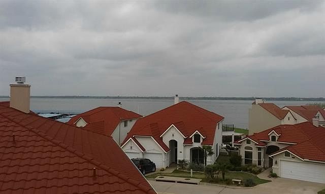1st image of 2061 Pontchartrain Dr