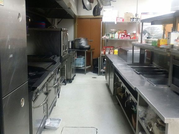 5th image of 2005 N Broad St