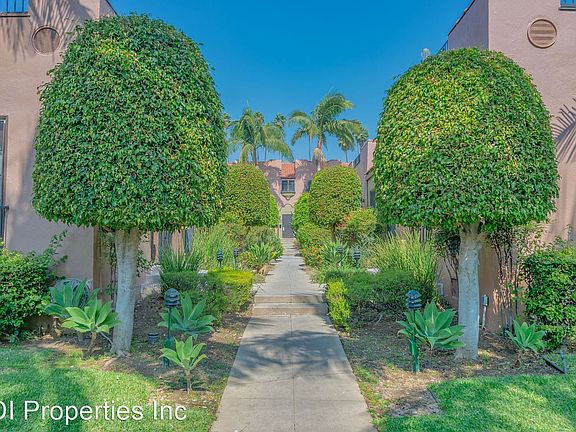 2nd image of 5323 Loma Linda Ave #10611331