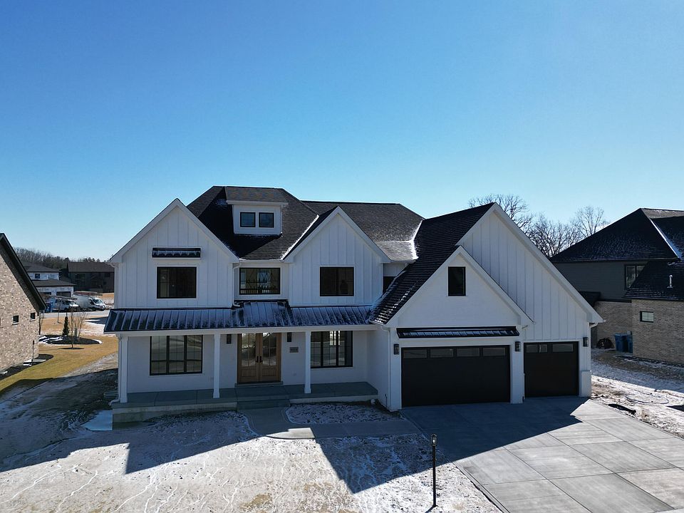 1st image of 9519 Tall Grass Trail St
