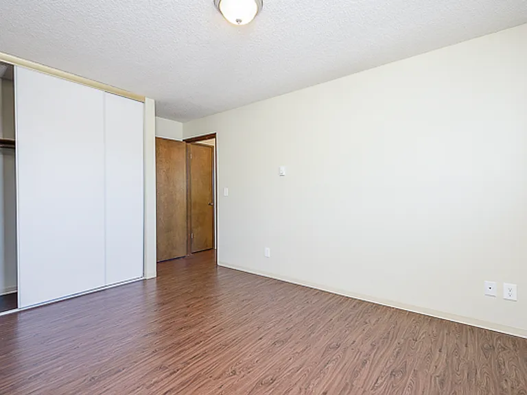 Stonebridge Apartments — Photo 97