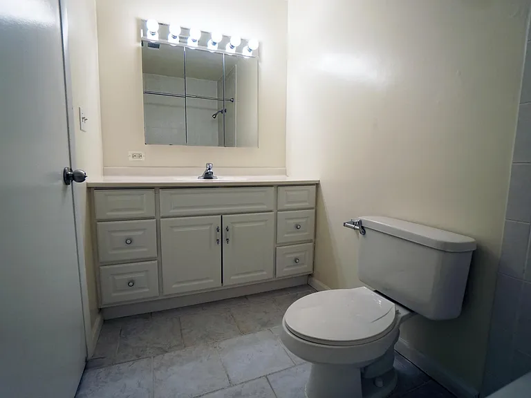 6S546 Sussex Rd — Photo 36
