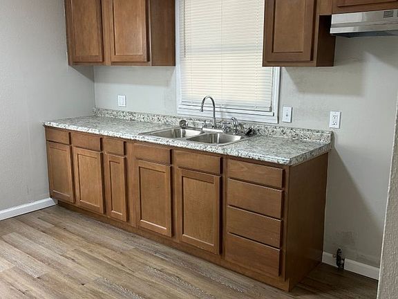 2nd image of 107 S Bon Air Ave