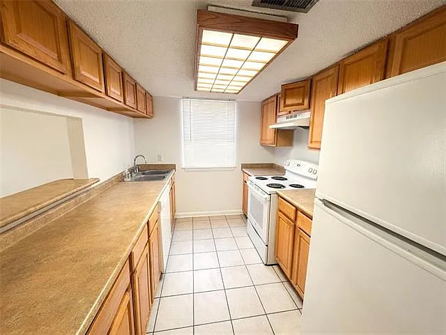 3714 Alton St — Photo 7