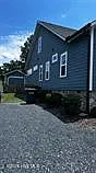 3 bed, 2.0 bath, $2,500 — Photo 2