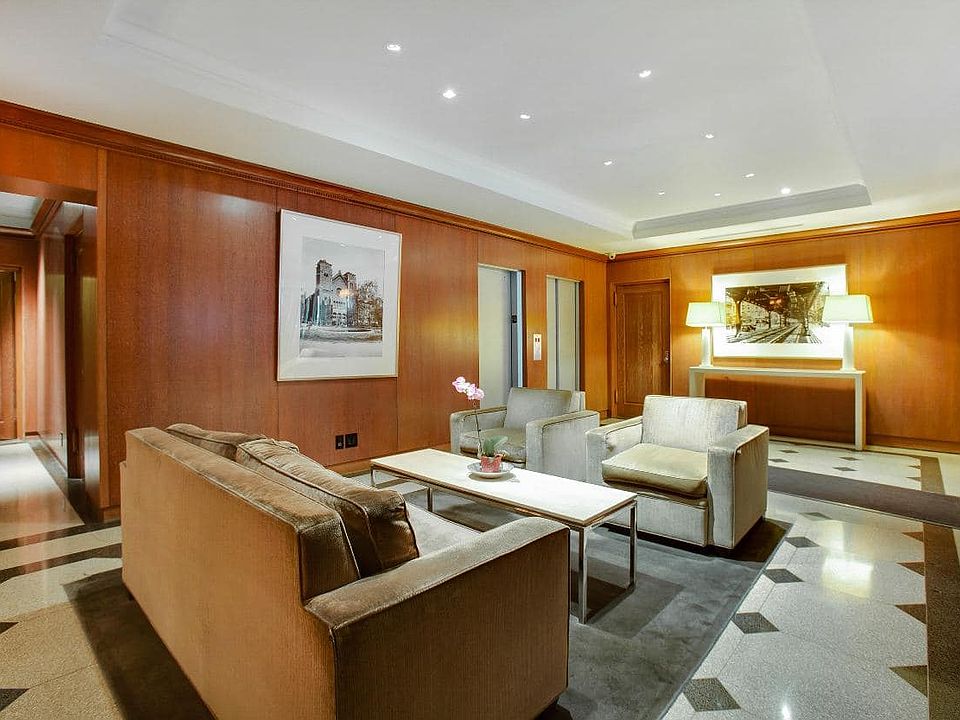 1st image of 157 3rd Ave #14A