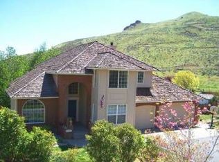 2027 Number 2 Canyon Rd, Wenatchee, WA 98801