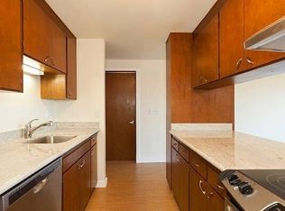 3624 13th Ave W APT 1, Seattle, WA 98119