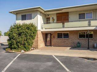 119 N Waverly Pl APT D, Kennewick, WA