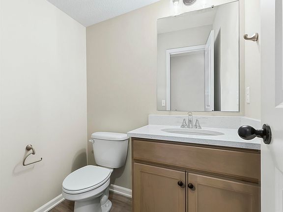 5th image of 11935 Falcatta Dr
