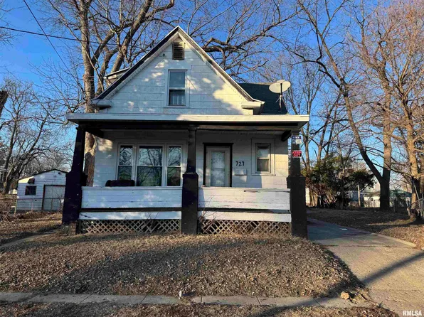 727 W Macqueen Ave, Peoria, IL 61604
