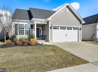 12 Hastings Ave, Medford, NJ 08055