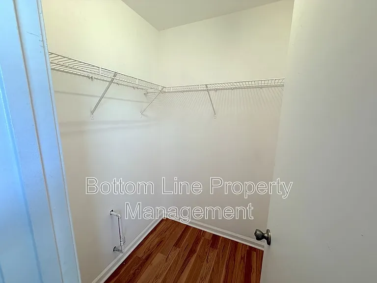 5503 Windy Valley Dr — Photo 12