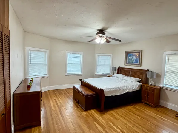 20 Raymond St, Everett, MA 02149