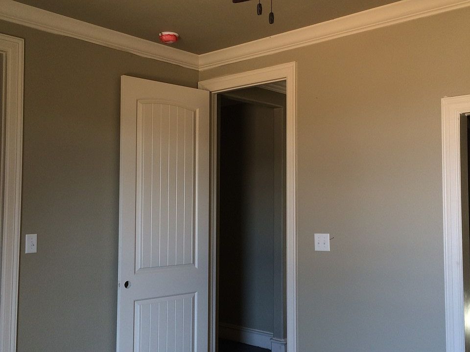 1st image of 1612 Olympic Dr