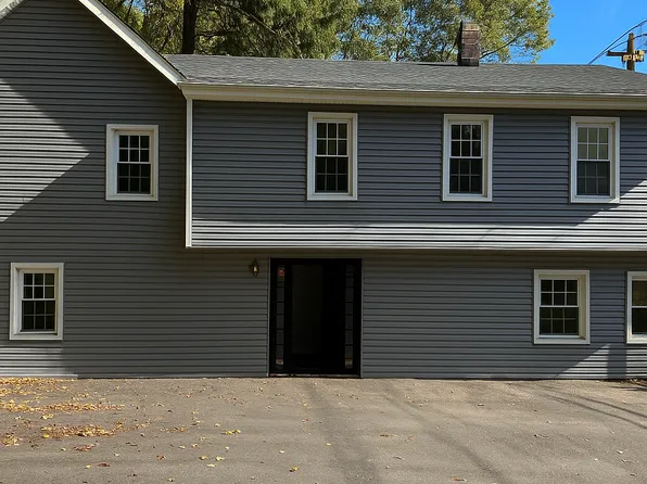295 E Main St, Centerport, NY 11721