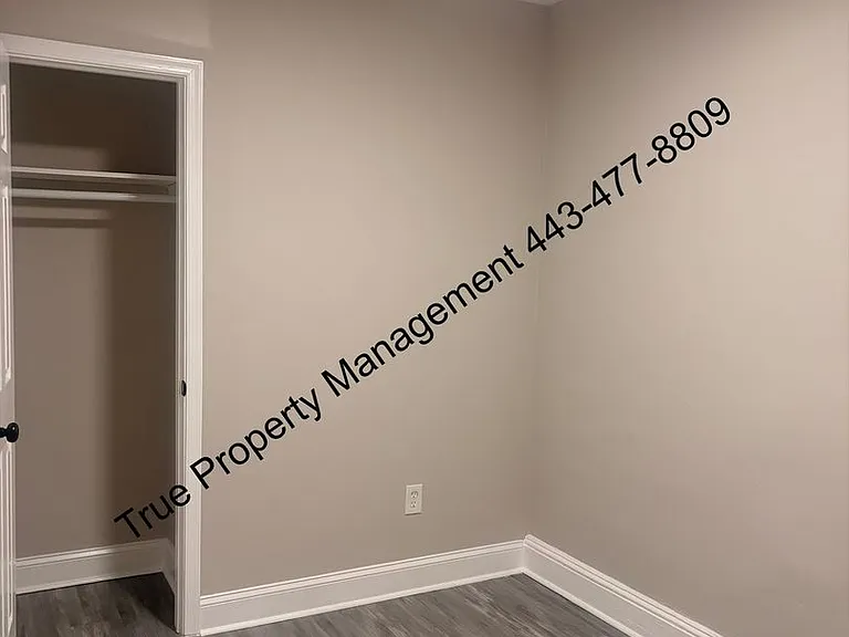 5208 Denmore Ave — Photo 8