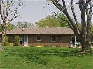 3rd image of 1150 Howard Dr