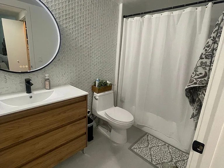 275 NE 18th St #Penthouse 05 — Photo 17