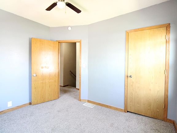 4th image of 2829 Rutland Ave