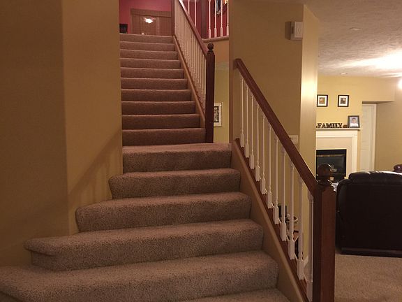 5th image of 5525 S 160th St
