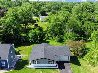 54 Indian Trl, Merrillville, IN 46410