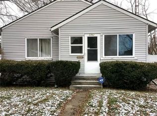 2262 Midway Plaisance St, Toledo, OH 43607