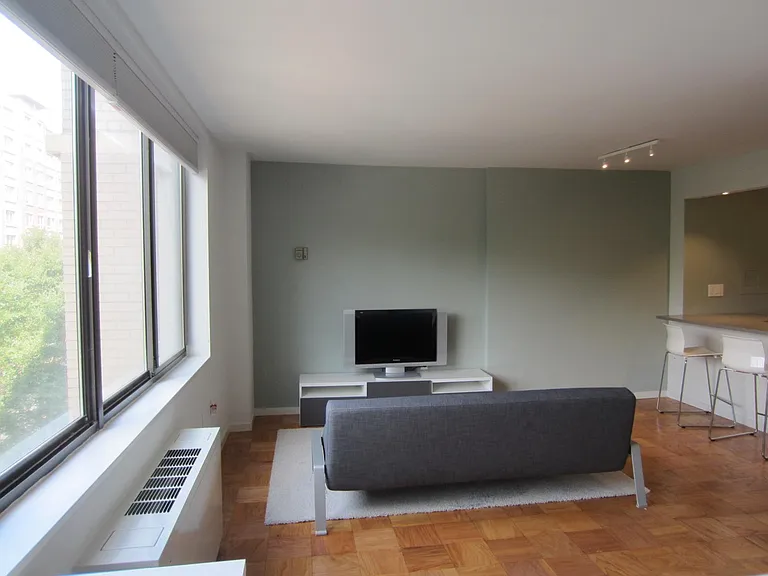 2030 F St NW #405 — Photo 11