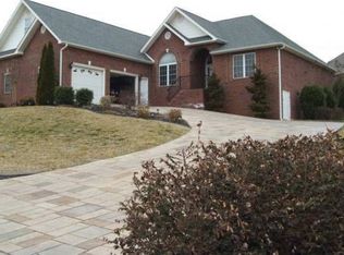 130 Bicentennial Dr, Jefferson City, TN 37760