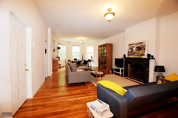 Rented by Brownstone Real Estate | media 8