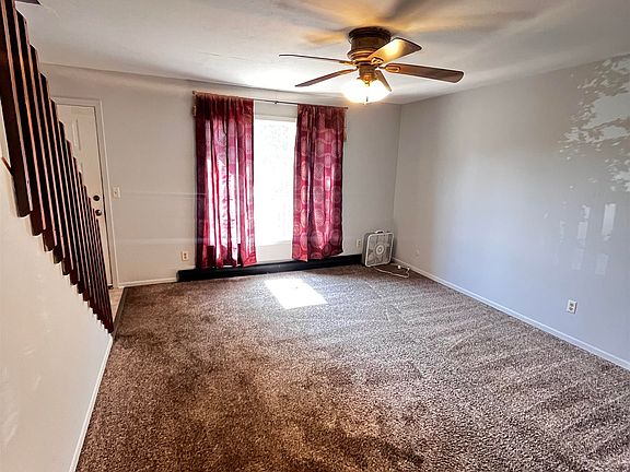 4th image of 1622 Brownwood Dr
