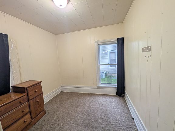 5th image of 535 Garfield Ave