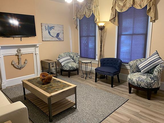 2nd image of 626-628 Randolph Ave #2