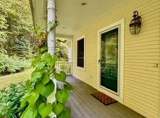 25 Park Rd #1, Ivoryton, CT 06442