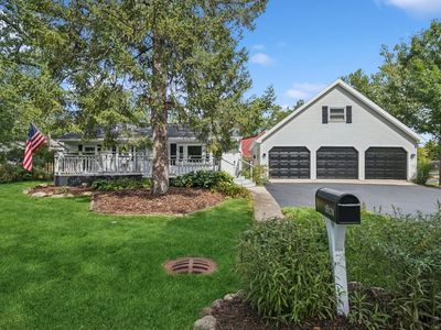 (Undisclosed Address), Grayslake, IL, 60030