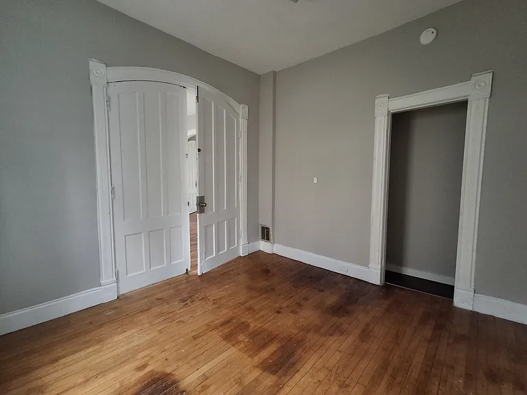 13 Charles St #1 — Photo 10