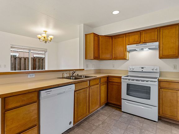 3rd image of 4513 S Junett St #A
