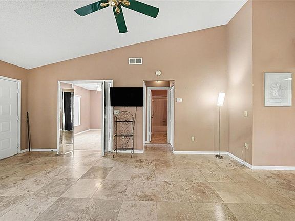 5th image of 7816 Hardwick Dr APT 1011