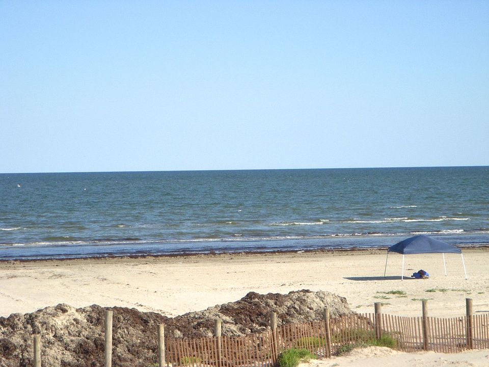 1st image of 12606 W Buena Vista Dr