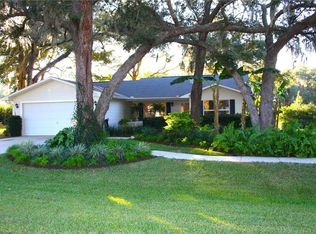 124 Spring Arbor Ln, Lady Lake, FL 32159