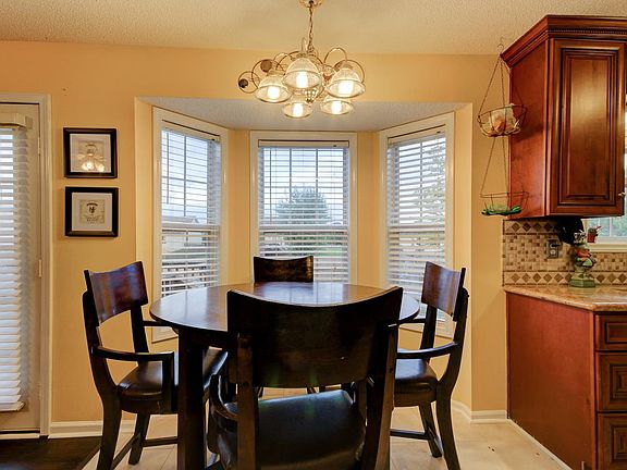 4th image of 3564 Sand Piper Dr