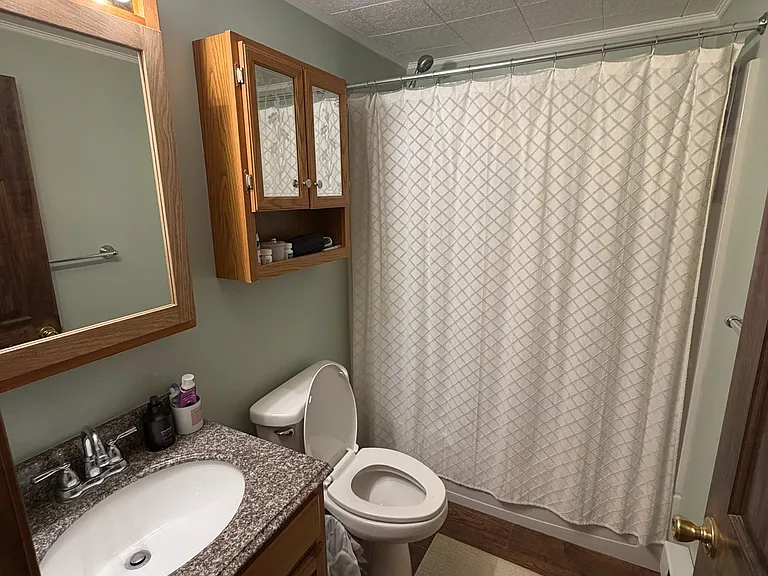 18 Hughes Ave — Photo 1