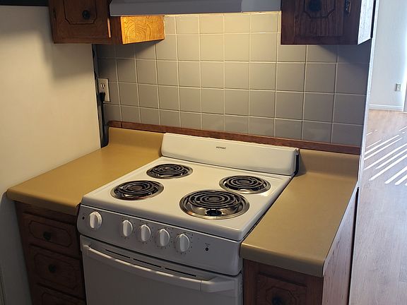 5th image of 4730 Noyes St APT 413