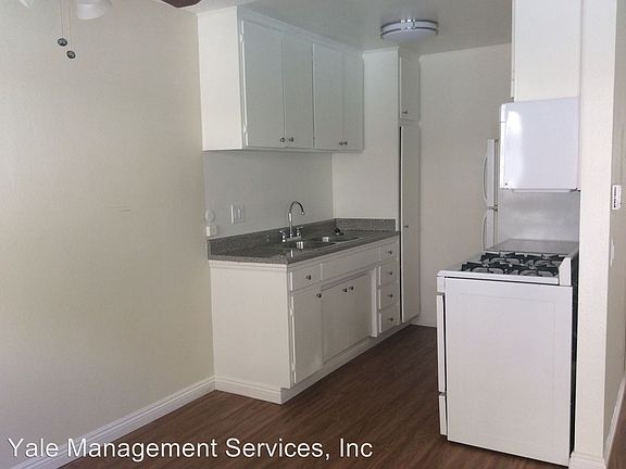 5th image of 8360 Northgate Ave APT 107
