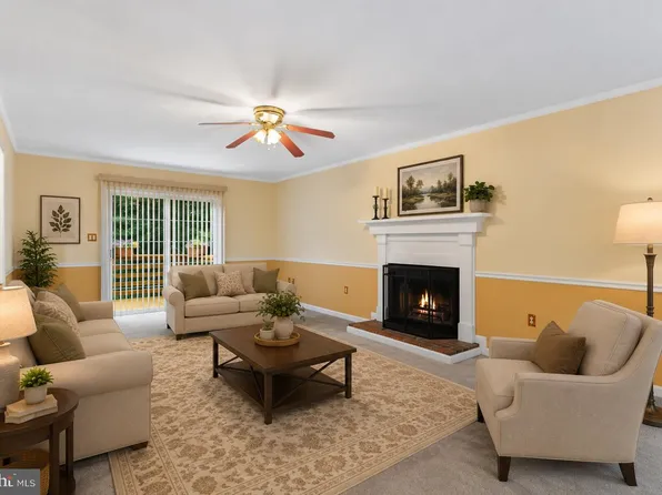 1206 Cordova Dr, Lusby, MD 20657