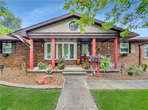 2321 Shelby Ave, Mattoon, IL 61938