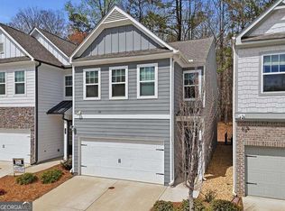 491 Bishop Ln, Woodstock, GA