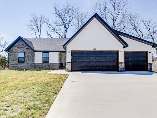 1301 S Mahn Avenue, Springfield, MO 65802